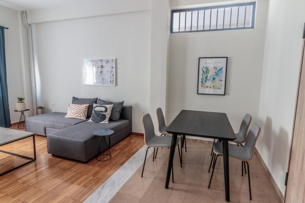 Hamaretou Apartment Sparta Bagian luar foto