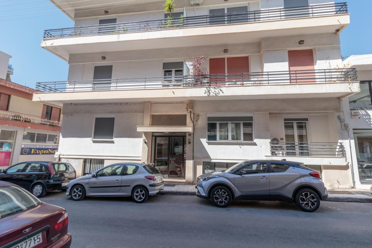 Hamaretou Apartment Sparta Bagian luar foto